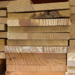 Jakie są wady i zalety stosowania osb 18 mm w konstrukcjach drewnianych?